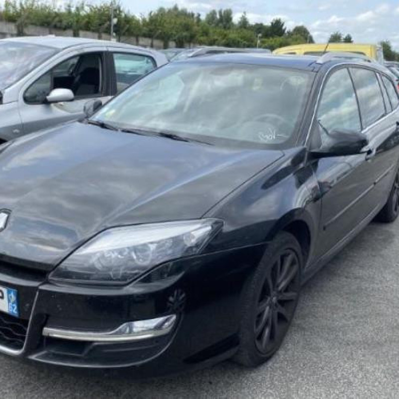 Pare boue avant gauche RENAULT LAGUNA 3 Photo n°5