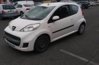 Poignee porte avant gauche PEUGEOT 107