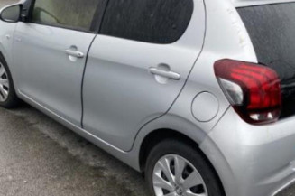 Lunette arriere PEUGEOT 108