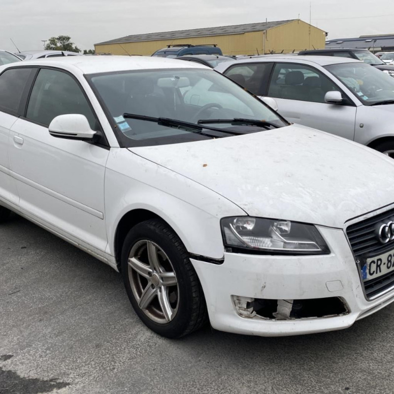 AUDI A3 2 PHASE 2 1.9 TDI - 8V TURBO Photo n°9