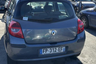 Boitier UCH RENAULT CLIO 3