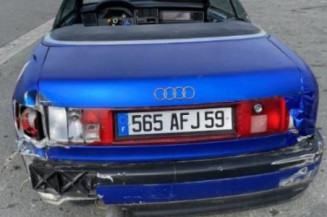 Custode arriere droit AUDI CABRIOLET