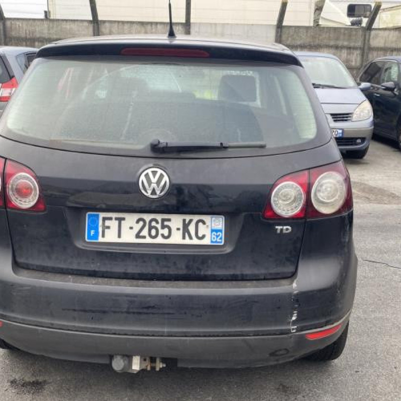 Pare boue arriere droit VOLKSWAGEN GOLF PLUS Photo n°9