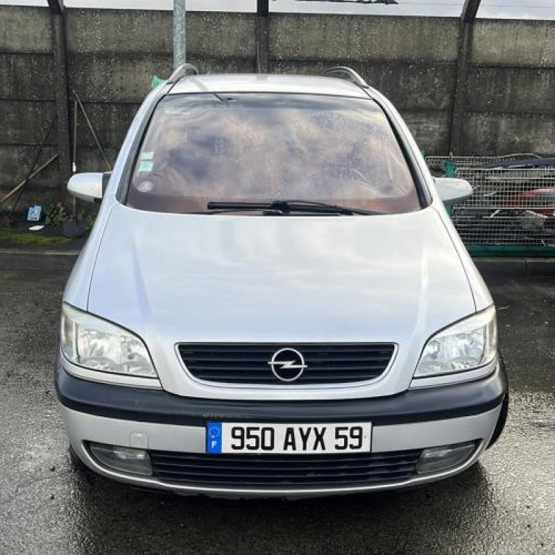 Vitre arriere droit OPEL ZAFIRA A Photo n°7