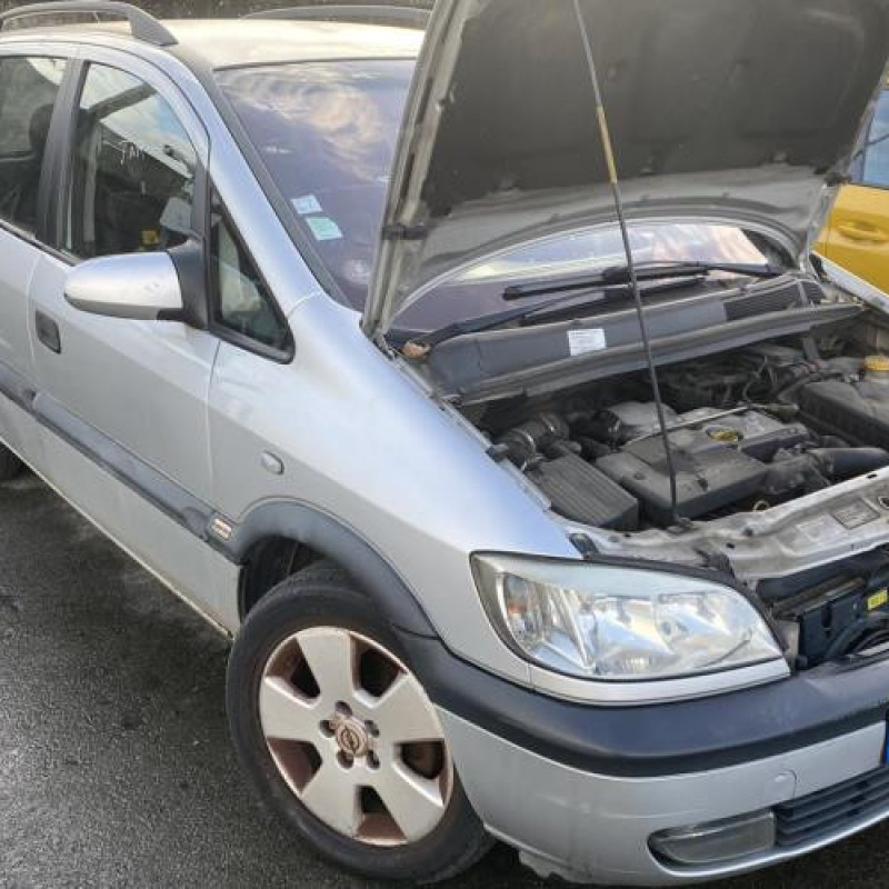 Vitre arriere droit OPEL ZAFIRA A Photo n°17