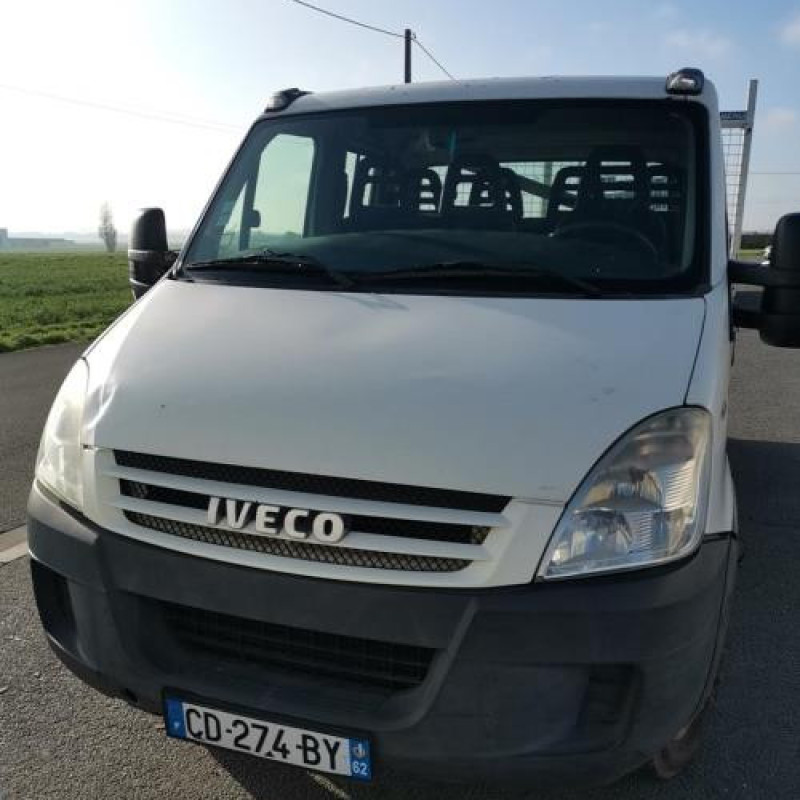 Vitre avant droit IVECO DAILY 4 Photo n°7