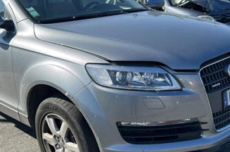 Vitre arriere droit AUDI Q7 1