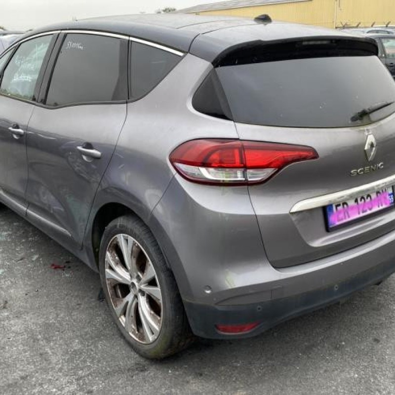 Anti brouillard arriere gauche RENAULT SCENIC 4 Photo n°7