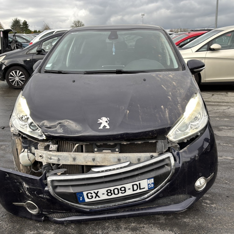 PEUGEOT 208 1 PHASE 1 1.6 HDI - 8V TURBO Photo n°8