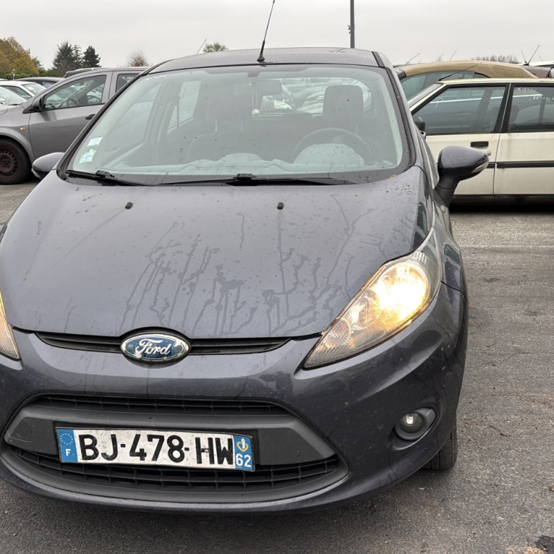 FORD FIESTA 6 PHASE 1 1.6 TDCI - 8V TURBO Photo n°8