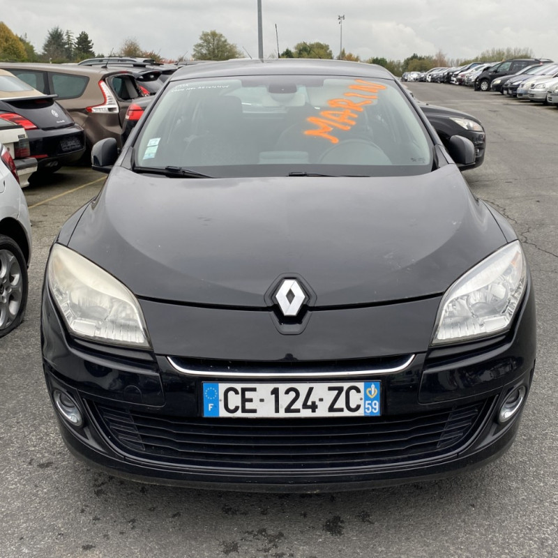 RENAULT MEGANE 3 PHASE 2 1.5 DCI - 8V TURBO Photo n°9