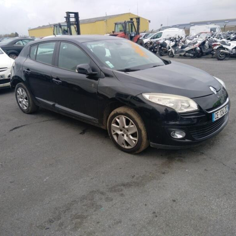 RENAULT MEGANE 3 PHASE 2 1.5 DCI - 8V TURBO Photo n°27