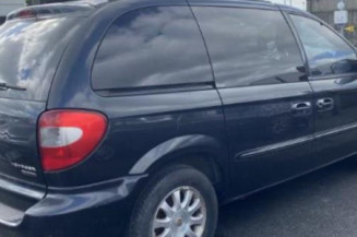 Pare choc arriere CHRYSLER VOYAGER 4