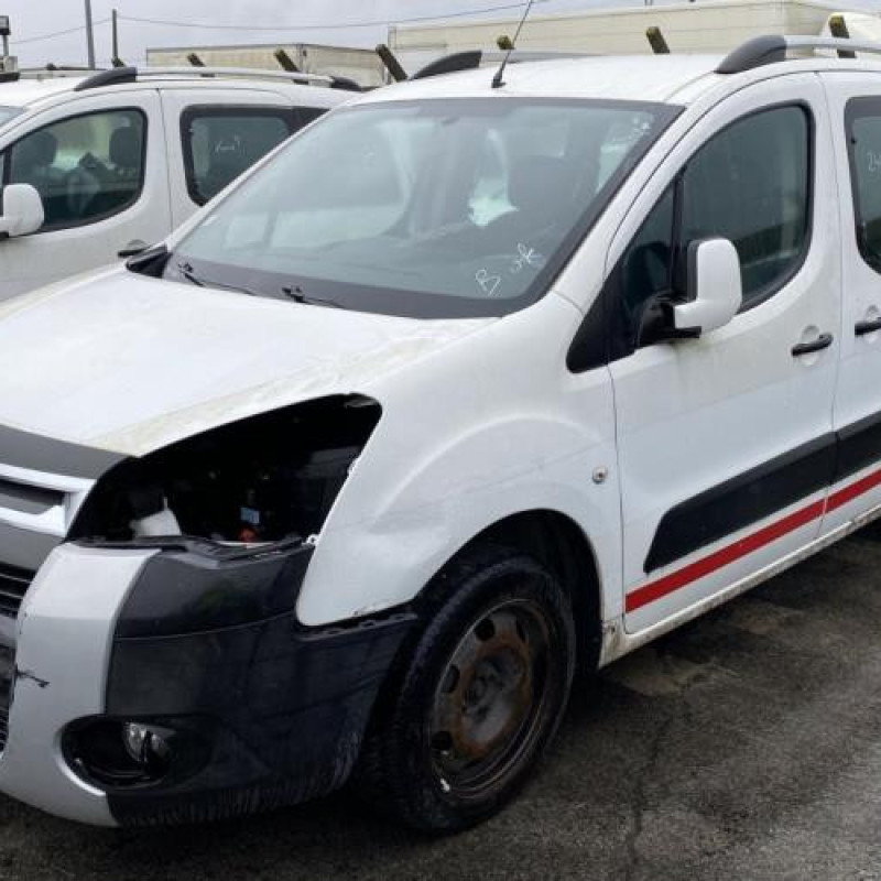 Pare choc arriere CITROEN BERLINGO 2 Photo n°7