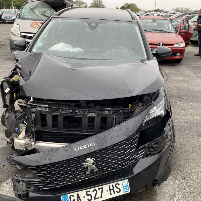 PEUGEOT 5008 2 PHASE 2 1.2 PURETECH - 12V TURBO Photo n°9