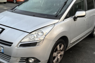 PEUGEOT 5008 1 PHASE 1 1.6 HDI - 8V TURBO