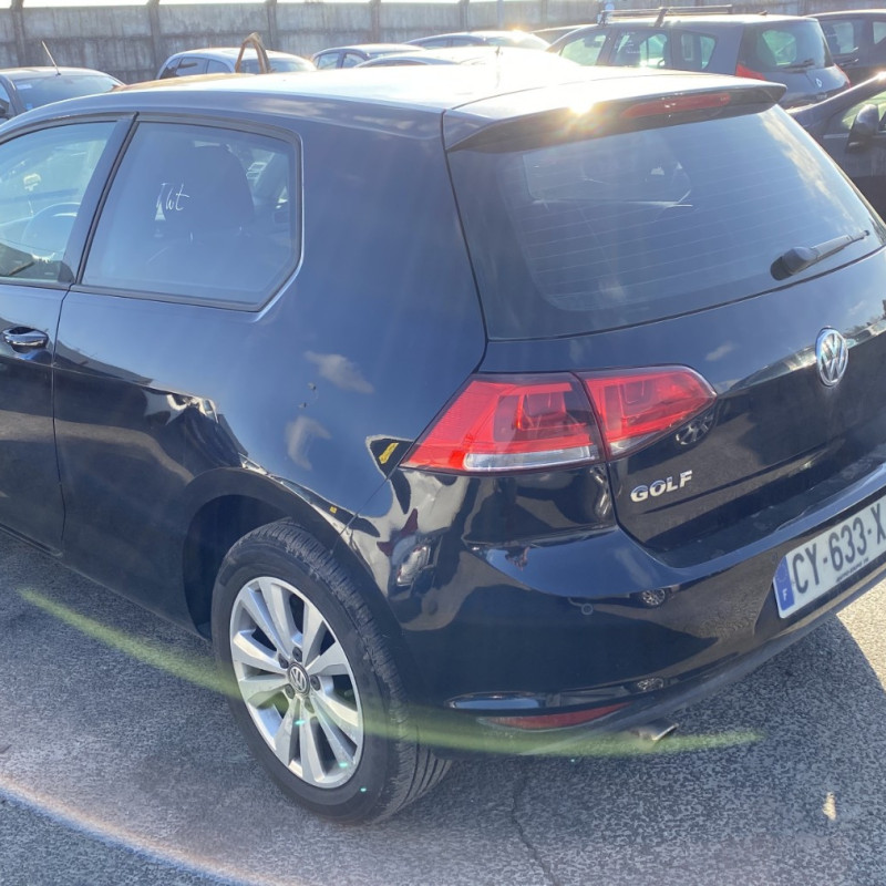 VOLKSWAGEN GOLF 7 PHASE 1 1.6 TDI - 16V TURBO Photo n°4