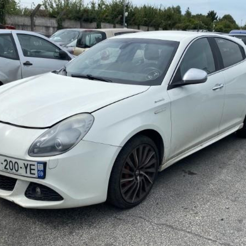 ALFA ROMEO GIULIETTA 2 PHASE 1 1.4i - 16V TURBO Photo n°1