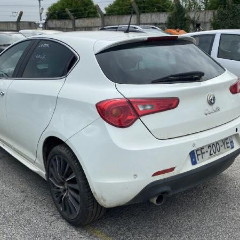 ALFA ROMEO GIULIETTA 2 PHASE 1 1.4i - 16V TURBO Photo n°4