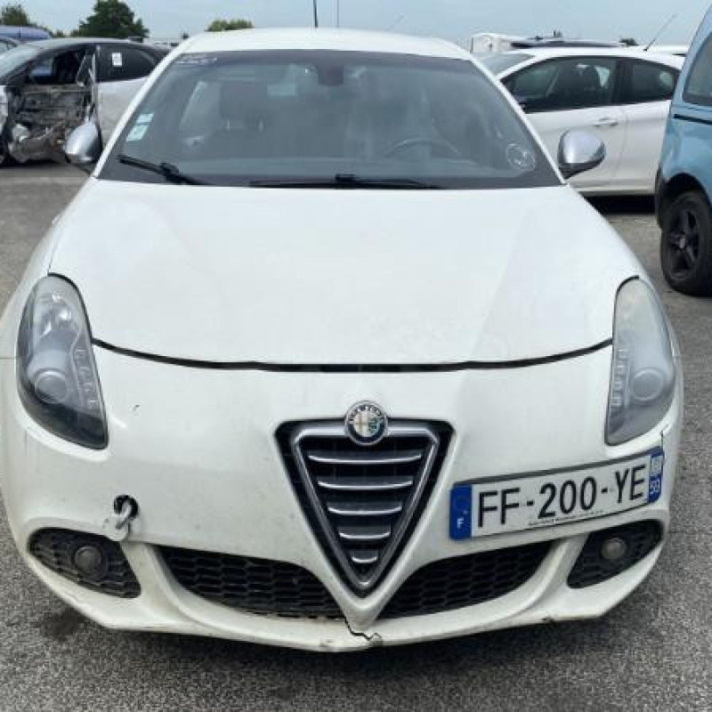 ALFA ROMEO GIULIETTA 2 PHASE 1 1.4i - 16V TURBO Photo n°8