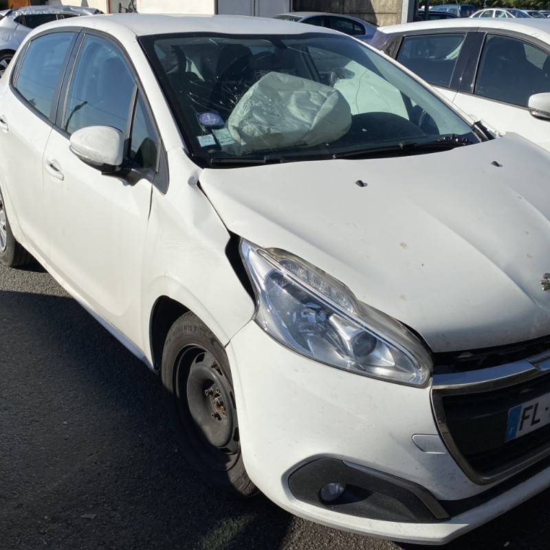 PEUGEOT 208 1 PHASE 2 1.2 VTI - 12V Photo n°2