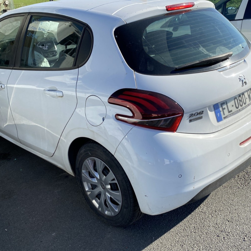 PEUGEOT 208 1 PHASE 2 1.2 VTI - 12V Photo n°4