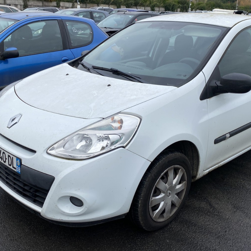 RENAULT CLIO 3 PHASE 2 1.5 DCI - 8V TURBO Photo n°1