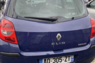 Pare choc arriere RENAULT CLIO 3