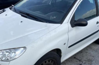 Pare choc arriere PEUGEOT 206