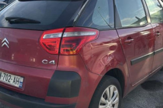 Pare choc arriere CITROEN C4 PICASSO 1