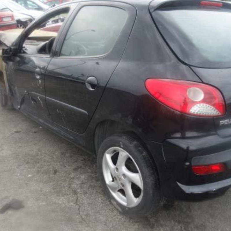 Pare choc arriere PEUGEOT 206+ Photo n°10