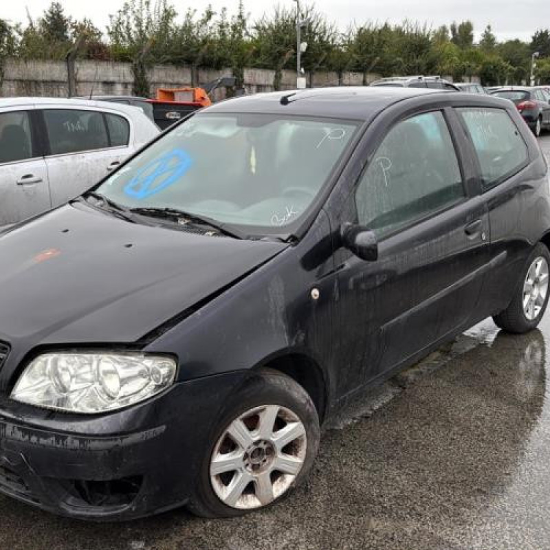 Custode arriere droit FIAT PUNTO 2 Photo n°5