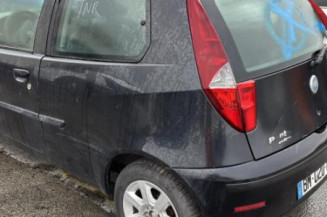 Custode arriere droit FIAT PUNTO 2