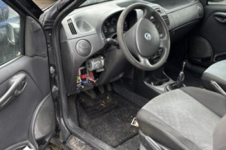 Custode arriere droit FIAT PUNTO 2