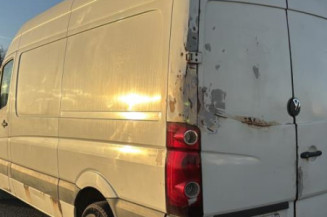 Pare choc arriere VOLKSWAGEN CRAFTER 1