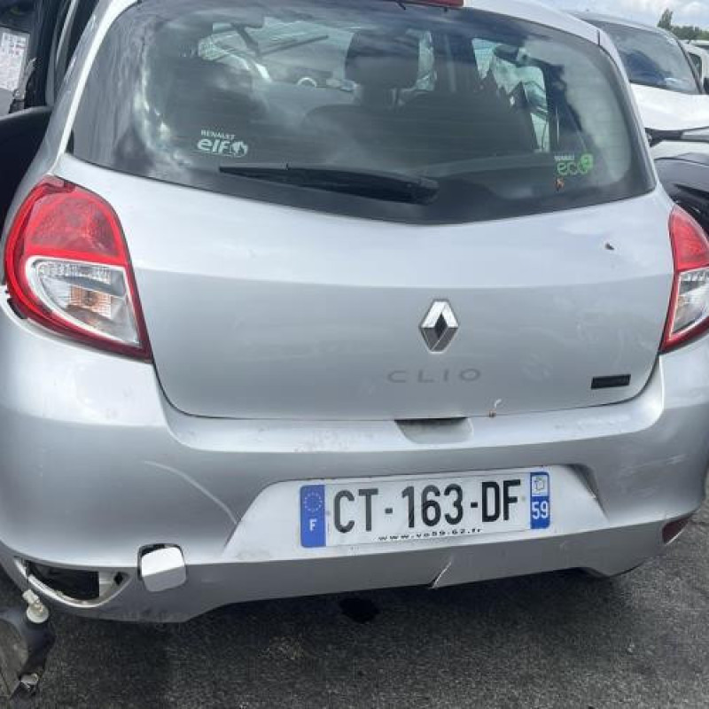 Boitier UCH RENAULT CLIO 3 Photo n°7