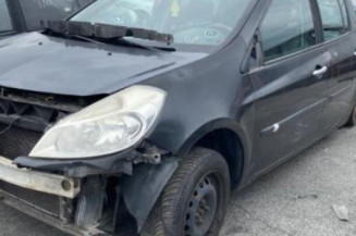 Boitier UCH RENAULT CLIO 3