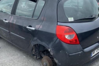 Boitier UCH RENAULT CLIO 3