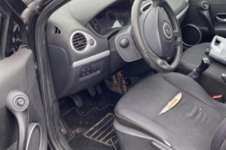 Boitier UCH RENAULT CLIO 3