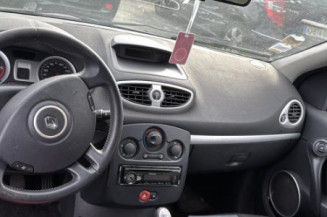 Boitier UCH RENAULT CLIO 3