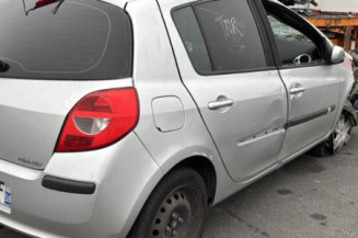 Boitier UCH RENAULT CLIO 3