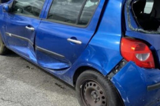 Boitier UCH RENAULT CLIO 3