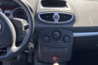 Boitier UCH RENAULT CLIO 3