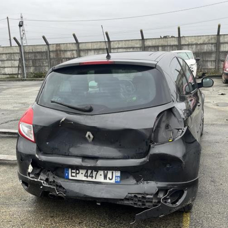 Boitier UCH RENAULT CLIO 3 Photo n°9