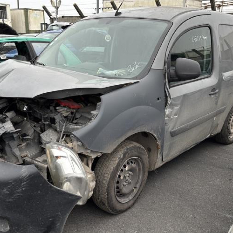 Crochet de remorquage RENAULT KANGOO 2 Photo n°4