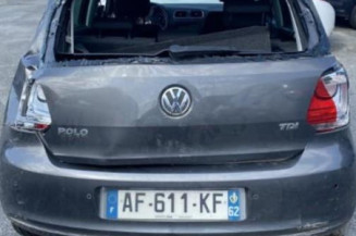 Glace retroviseur gauche VOLKSWAGEN POLO 5