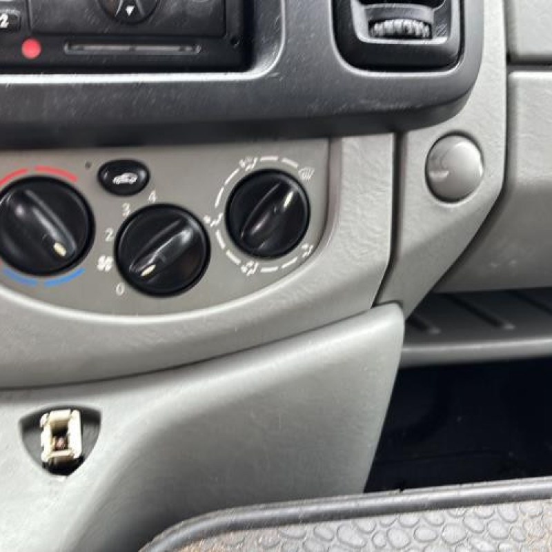 Pompe de direction RENAULT TRAFIC 2 Photo n°17