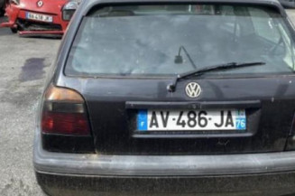 Pompe de direction VOLKSWAGEN GOLF 3