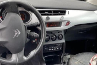 Poignee interieur avant droit CITROEN C3 2