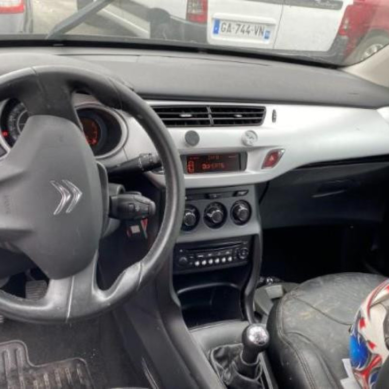 Poignee interieur avant droit CITROEN C3 2 Photo n°16